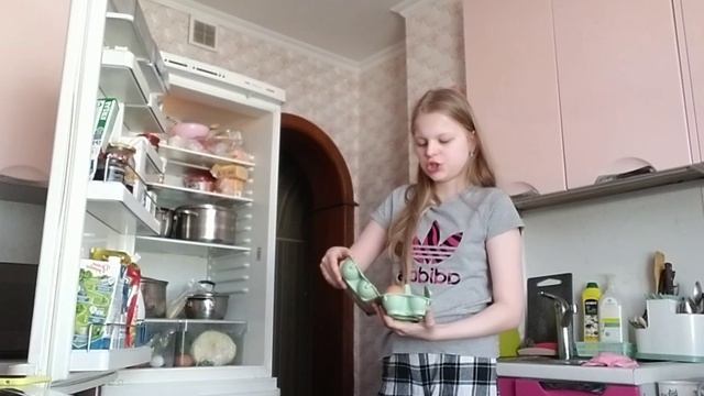 хорошоли Маша знает меня?рецепт салата от маши//приехали в очень красивое место!дырка в паркете!25 смотреть онлайн