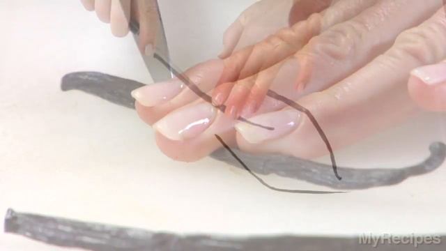 How To Scrape Seeds From a Vanilla Bean смотреть онлайн