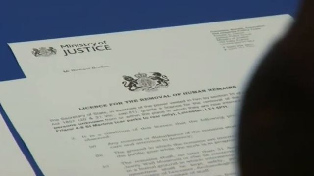 Judges retire to deliberate final resting place of Richard III - University of Leicester смотреть онлайн