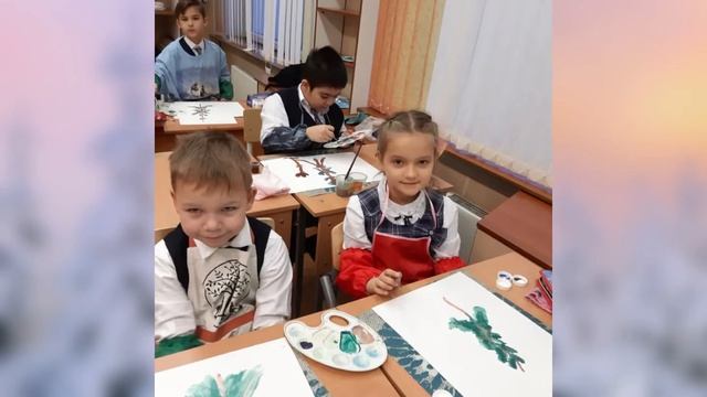 Барсы учатся рисовать Ёлочку на уроке ИЗО смотреть онлайн