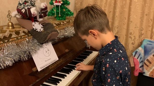 SOFT MOZART Winter Recital 2019-2020 Andrey (7). Упр-е "Колобок" отдельно каждой рукой смотреть онлайн