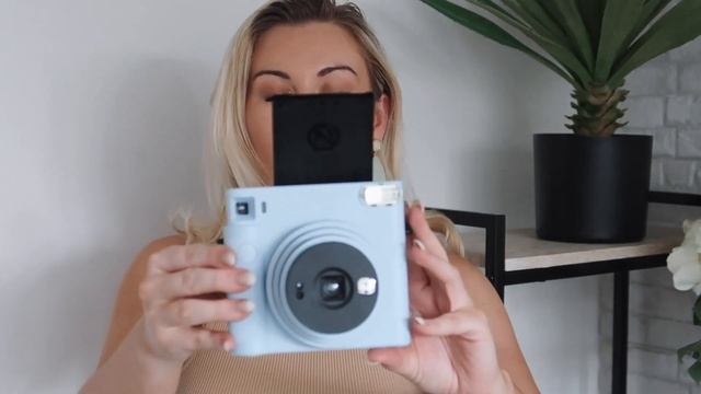 Fujifilm INSTAX SQ1 REVIEW AND UNBOXING Selfie Mode ?