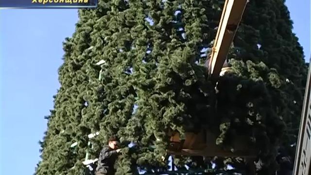 Стару ялинку прикрасять по-новому смотреть онлайн