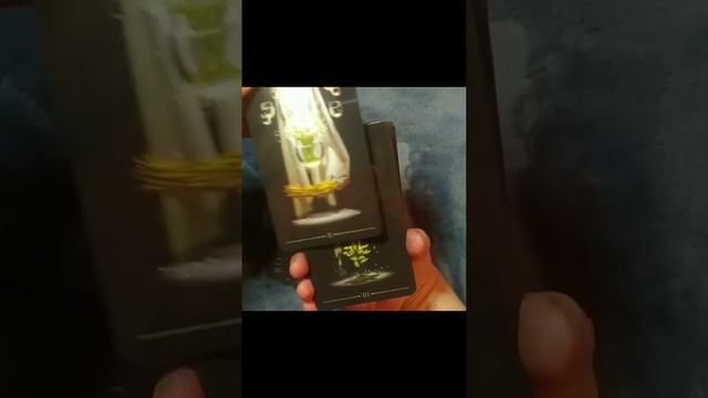 Настоящее чёрное Таро, в глянцевой ламинации. Обзор на колоду. смотреть онлайн