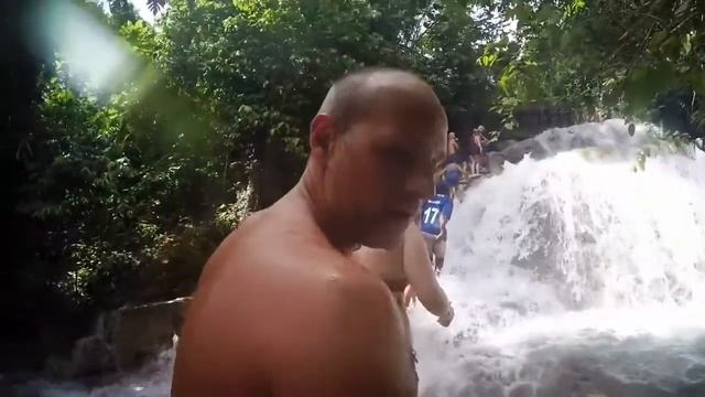 Dunn’s river falls Jamaica 2018 смотреть онлайн