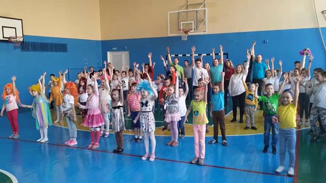 Флешмоб 1"в" СШ 62 смотреть онлайн