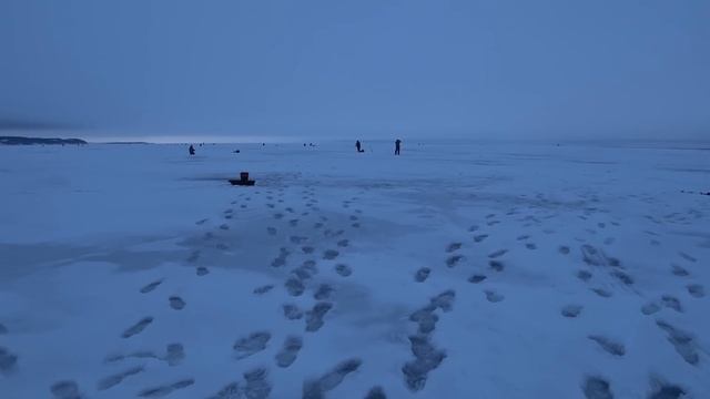 Первая рыбалка в 2023 году . Куйбышевское вдхр. смотреть онлайн