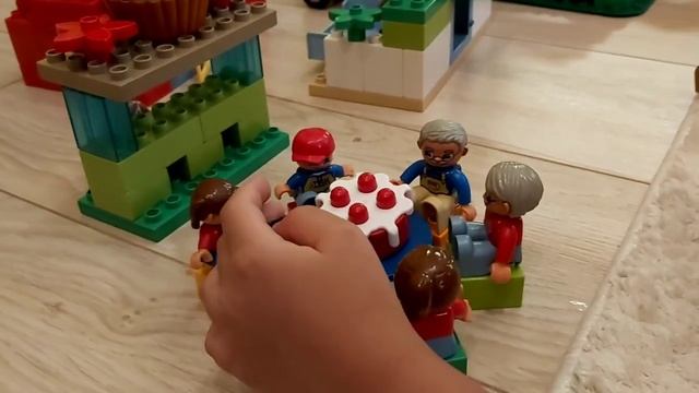 Лего Диснейленд! Играем вместе! Цирк, зоопарк! ??? Видео для детей! смотреть онлайн