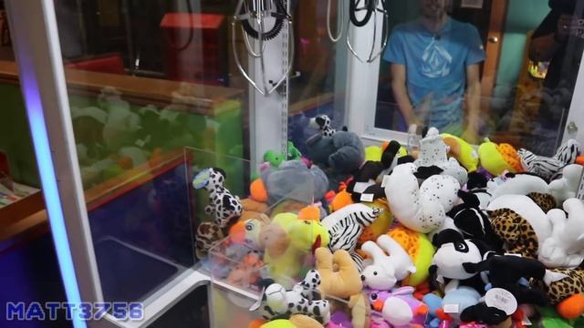 Goal Line Rush Jackpot! Arcade Game Winning Tickets! смотреть онлайн
