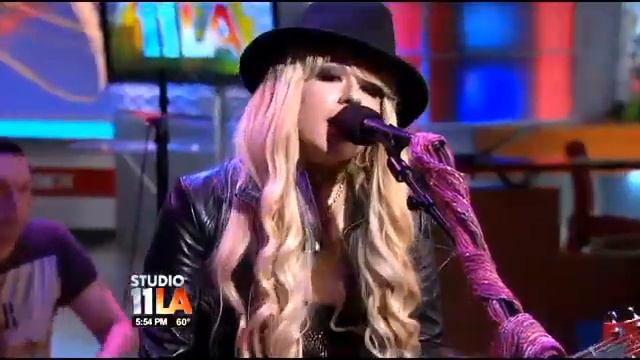 Orianthi-"Frozen" ,live tv-performance. смотреть онлайн