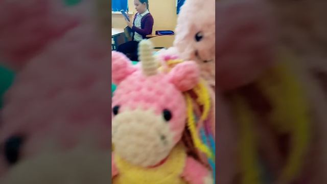 в школе! ?мягкие игрушки моих подруг? #куклы #лол #лоломг #рекомендации #рек #реки смотреть онлайн