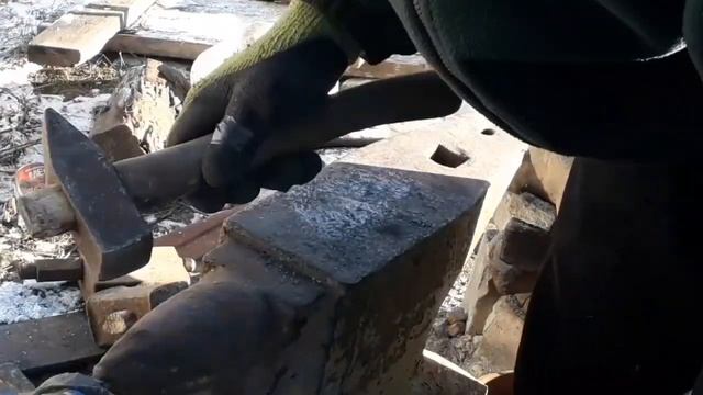 Как сделать кузнечные клещи из арматуры своими руками/ ковка кузнечных клещей #diy#своимируками смотреть онлайн