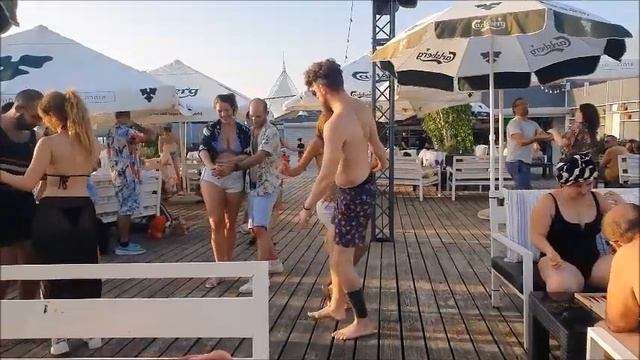 Танцы Latino Mind Haifa на пляже в Нагарии! Nagariy Israel смотреть онлайн