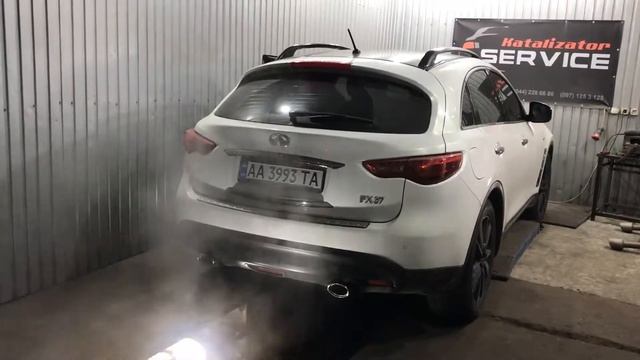 FX37 прямоток, спортивный выхлоп. Изменение звука выхлопной системы.Тюнинг выхлопа в Киеве. смотреть онлайн