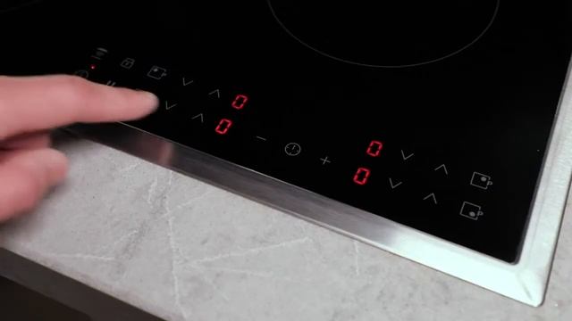 Встраиваемая варочная панель SlimFit Electrolux IPE6440KXV смотреть онлайн