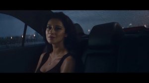 “Все важные фразы“ Стихотворение Ок Мельниковой читает Равшана Куркова.mp4