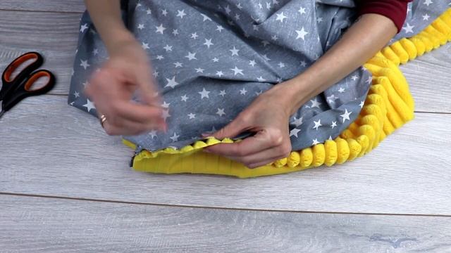 Сдаю Секреты! Как просто шить плюш. Шьем большой плед из minky stripes смотреть онлайн