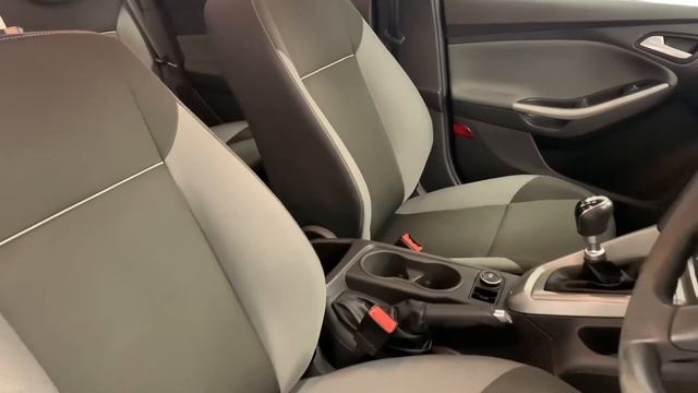 Ford Focus 1.6 TDCi Edge Walkthrough смотреть онлайн