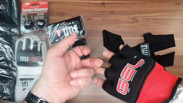 TITLE GEL Assault Glove Wraps-Обзор гелевых накладок на костяшки бренда Тайтл смотреть онлайн