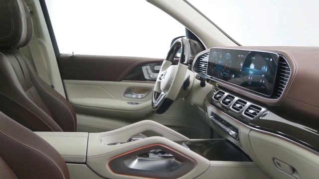 Mercedes-Maybach S580 2022 VS Mercedes-Maybach GLS 2022. Exterior & Interior Comparison #maybach смотреть онлайн