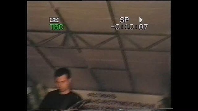 группа Анархия-чужой.avi смотреть онлайн