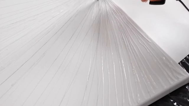 How To Easily Make Abstract Wall Art Using This Common Craft Tool смотреть онлайн