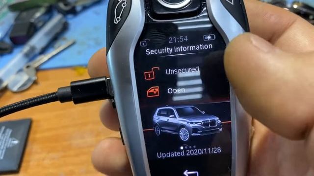 Залили жидкостью ключ BMW G серия смотреть онлайн