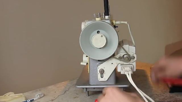 Подольск 142 М Podolsk 142 M Ussr Nähmaschine Sewing machine Швейная машина test ремонт смотреть онлайн