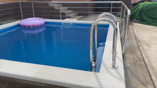 Отделка бассейна плёнкой, монтаж оборудования.Отзыв клиента.Темрюк,Курчанская. смотреть онлайн