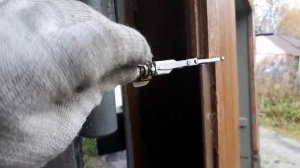 Не подводится распорная планка задних тормозов на Рено Логан.