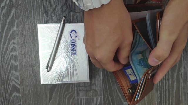 Портмоне мужское для автодокументов и паспорта Cosset 118810 -Lizard смотреть онлайн