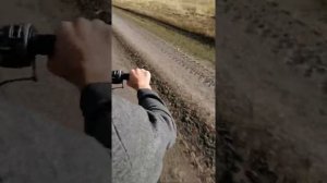 Учу кататься на иж планете 5.