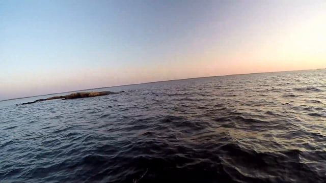 BIG BUCKTAILS FOR EAGLE LAKE MUSKIES!! - Musky Fishing Large Baits in Summer смотреть онлайн
