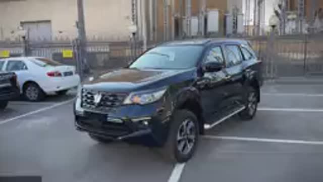 Oting Paladin в красивом тёмно-синем цвете смотреть онлайн