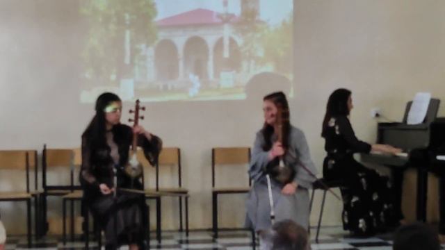 Cahangir Cahangirov "Qəzəl" İfa edirlər; 3-cü sinif şagirdləri Şahmuradova Fidan,Ağa Mehriban. смотреть онлайн