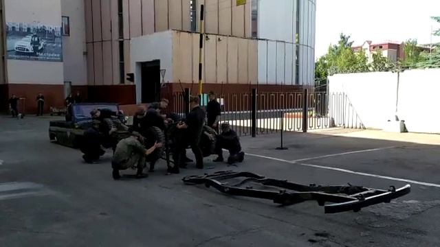 Разобрали УАЗ за 60 секунд смотреть онлайн