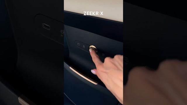 ZEEKR X в шоуруме ELECTROCARS | Екатеринбург, ул. Мамина-Сибиряка 140 #electrocars #zeekr #zeekrx смотреть онлайн