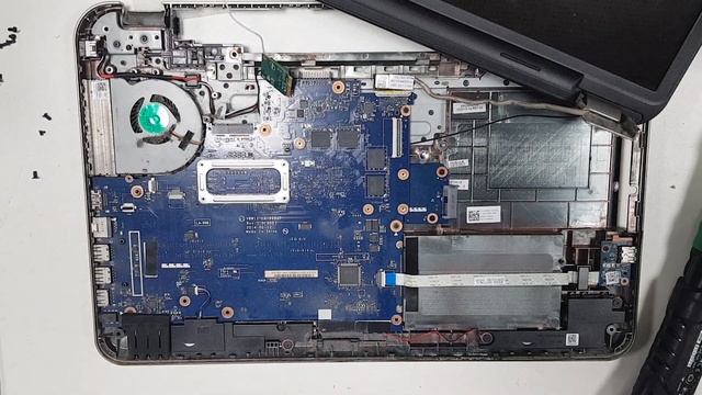 Dell Inspiron 17r 5737 Disassembly To Replace Powerjack & Keyboard