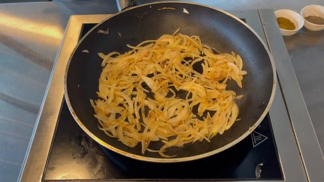КУРИНАЯ ПЕЧЕНЬ С КАРТОФЕЛЕМ. Вкус детства? смотреть онлайн
