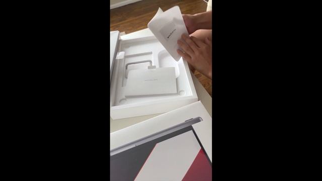 Rs 2.4 Lakh | MacBook Pro 16 Unboxing | Best laptop смотреть онлайн