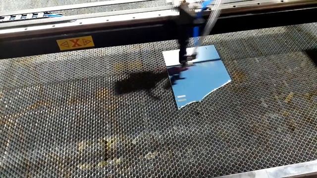 Гравировка на зеркале смотреть онлайн