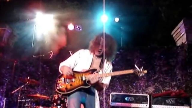eddie van halen eruption in his backyard live смотреть онлайн