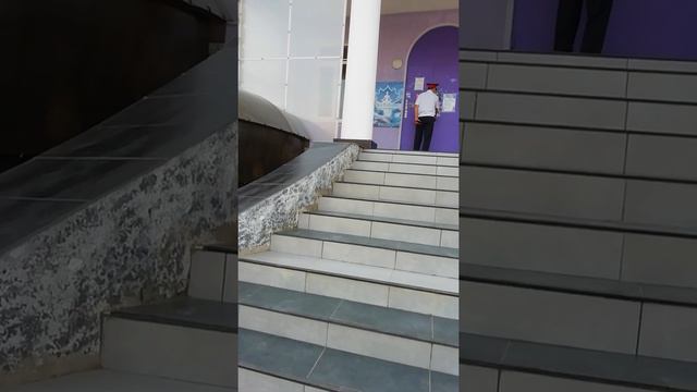 Моя милиция меня бережёт.