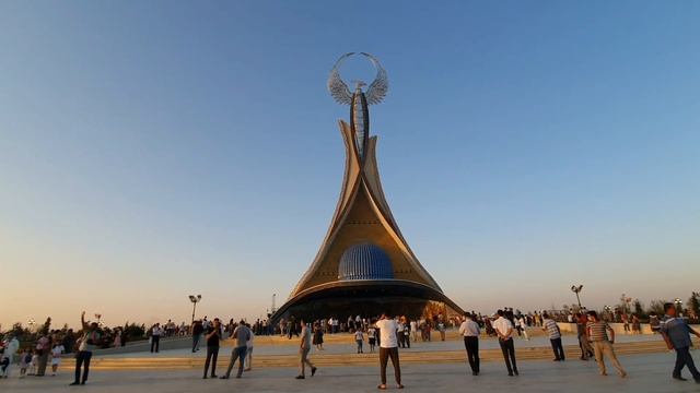 Uzbekistan Tashkent 30лет НЕЗАВИСИМОСТИ парк Новый Узбекистан монумент Независимости 1 сентября 202 смотреть онлайн