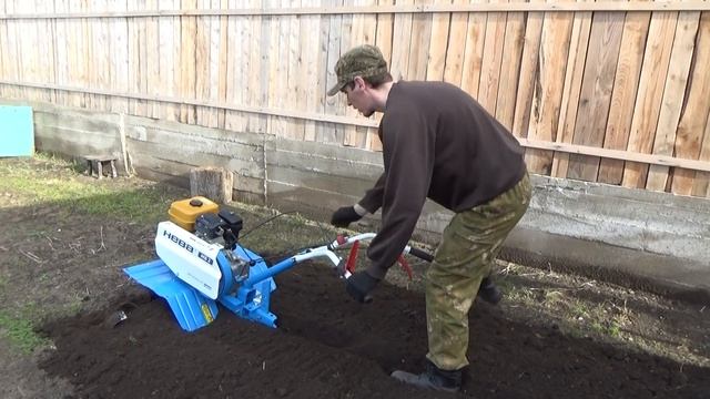 Культивирование огорода мотоблоком НЕВА МБ-2 с 6-ю фрезами