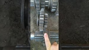 Шестерни вали самодельной раздатки на ЮМЗ марта 2022 г.