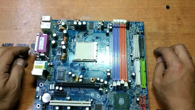 СТАРЫЕ НЕИСПРАВНЫЕ МАТЕРИНСКИЕ ПЛАТЫ НА ЗАПЧАСТИ В РАСПАЙКУ смотреть онлайн