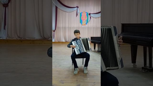 Островский Александр. 12 лет. Д.Ферро "Домино" смотреть онлайн