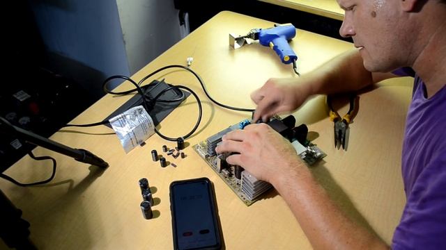 CRT Power Supply Rebuild | Sony PVM 14M2 Restoration смотреть онлайн