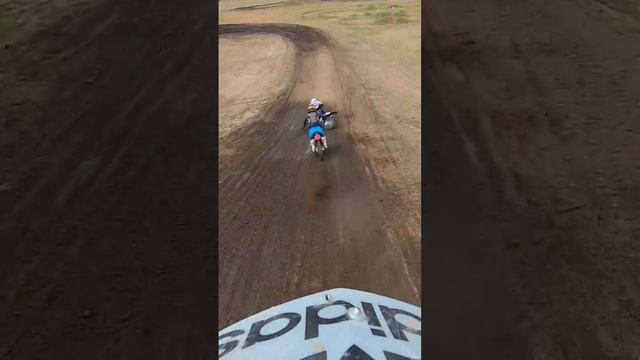 Tell me you race C class without telling me you race C class #crash #mx #moto #ktm #mxfail #fail смотреть онлайн